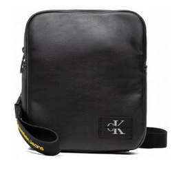 Calvin Klein Edged Camera Bag - K60K607485-BDS