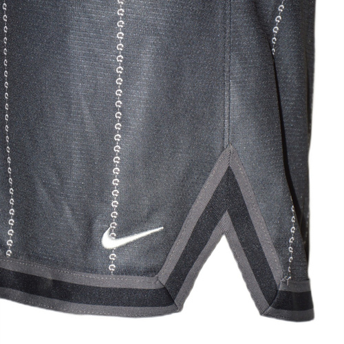 Nike DNA Seasonal 10 Inch Shorts - DQ6087-010