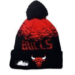 Czapka zimowa New Era NBA Chicago Bulls z pomponem - 12122723