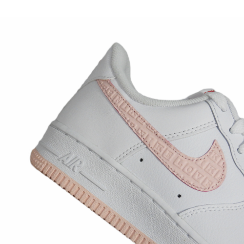 Buty damskie sportowe Nike Air Force 1 '07 VD Valentine's Day - DQ9320-100