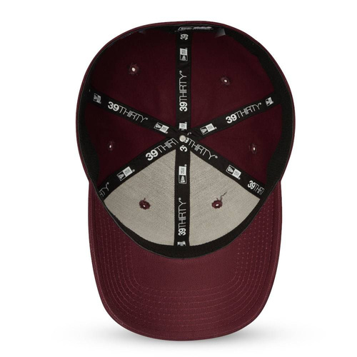 Czapka z daszkiem New Era 39THIRTY New York Yankess Essential