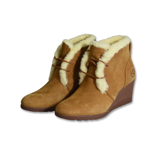 Buty damskie zimowe ze skóry nubukowej UGG W Jeovana - 1017421-CHE